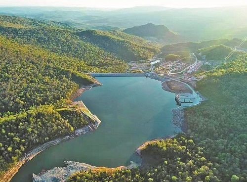 充分發(fā)揮“大國重器”作用 重大項目建設(shè)跑出“加速度”