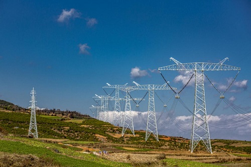 充分發(fā)揮“大國重器”作用 重大項目建設(shè)跑出“加速度”